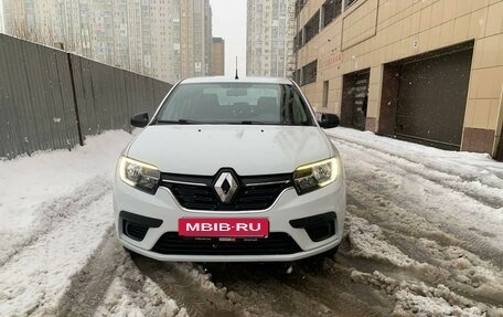 Renault Logan II, 2019 год, 800 000 рублей, 6 фотография