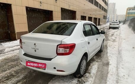 Renault Logan II, 2019 год, 800 000 рублей, 4 фотография