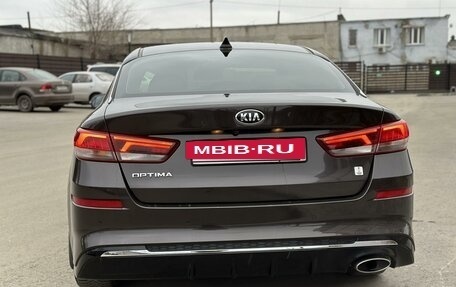 KIA Optima IV, 2019 год, 2 340 000 рублей, 7 фотография