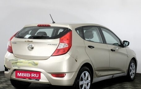 Hyundai Solaris II рестайлинг, 2013 год, 430 000 рублей, 5 фотография