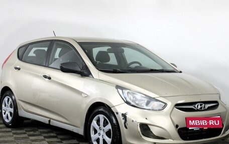 Hyundai Solaris II рестайлинг, 2013 год, 430 000 рублей, 3 фотография