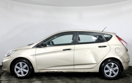 Hyundai Solaris II рестайлинг, 2013 год, 430 000 рублей, 8 фотография