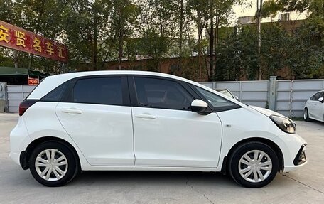 Honda Fit, 2021 год, 1 595 000 рублей, 6 фотография