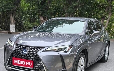 Lexus UX I, 2021 год, 2 900 000 рублей, 3 фотография