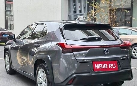 Lexus UX I, 2021 год, 2 900 000 рублей, 5 фотография