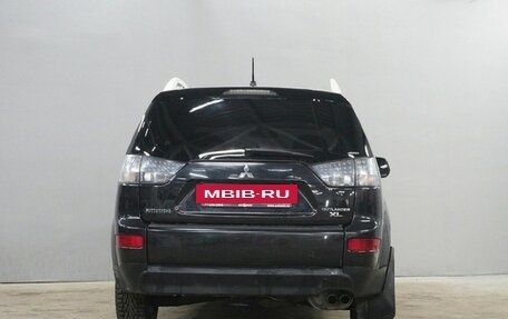 Mitsubishi Outlander III рестайлинг 3, 2007 год, 1 135 000 рублей, 7 фотография