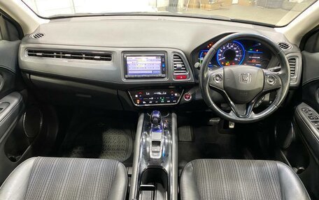 Honda Vezel, 2015 год, 1 580 000 рублей, 7 фотография