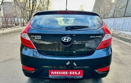 Hyundai Solaris II рестайлинг, 2012 год, 990 000 рублей, 8 фотография