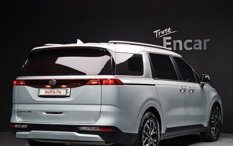 KIA Carnival, 2021 год, 3 100 000 рублей, 2 фотография