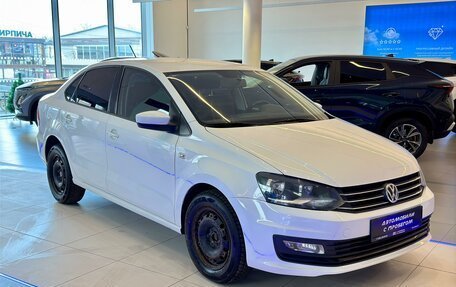 Volkswagen Polo VI (EU Market), 2015 год, 950 550 рублей, 3 фотография