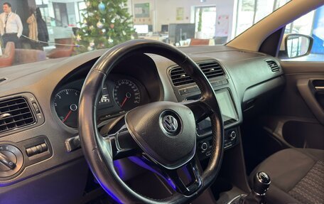 Volkswagen Polo VI (EU Market), 2015 год, 950 550 рублей, 11 фотография