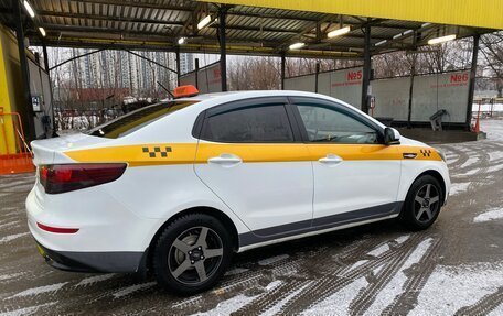 KIA Rio III рестайлинг, 2016 год, 750 000 рублей, 2 фотография