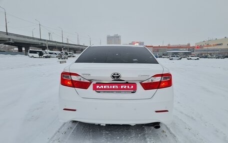 Toyota Camry, 2013 год, 2 000 000 рублей, 5 фотография