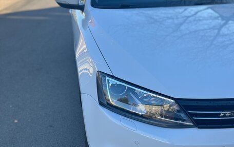 Volkswagen Jetta VI, 2014 год, 1 040 000 рублей, 2 фотография