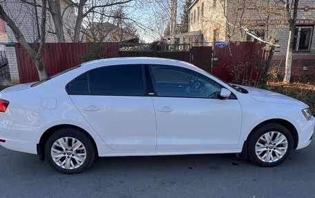 Volkswagen Jetta VI, 2014 год, 1 040 000 рублей, 12 фотография