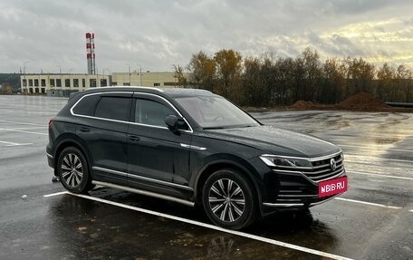 Volkswagen Touareg III, 2020 год, 6 190 000 рублей, 4 фотография