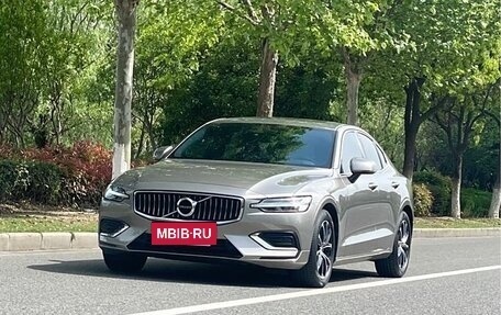 Volvo S60 III, 2021 год, 2 538 000 рублей, 4 фотография