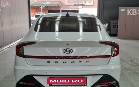 Hyundai Sonata VIII, 2021 год, 2 400 000 рублей, 4 фотография