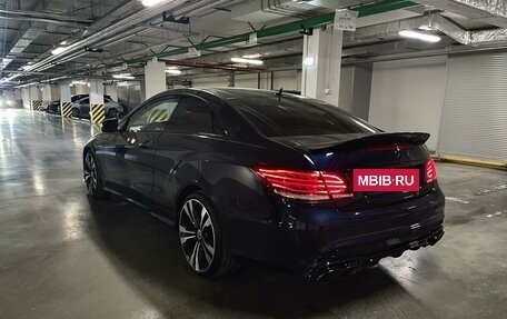 Mercedes-Benz E-Класс, 2015 год, 2 190 000 рублей, 23 фотография