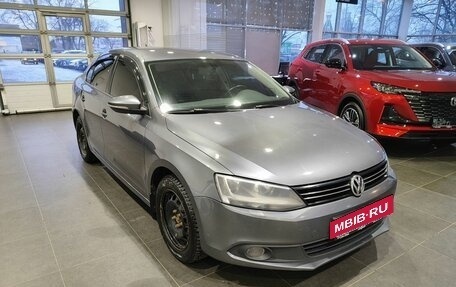 Volkswagen Jetta VI, 2014 год, 969 000 рублей, 3 фотография