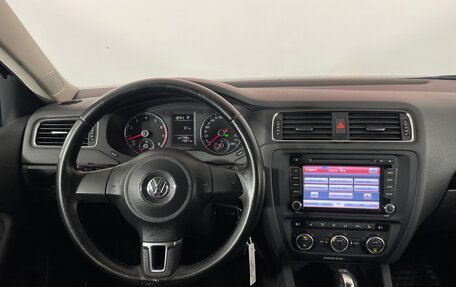 Volkswagen Jetta VI, 2012 год, 1 170 000 рублей, 15 фотография