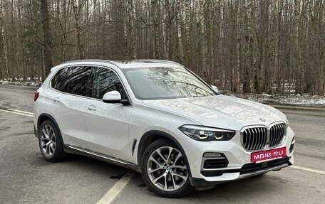 BMW X5, 2019 год, 6 750 000 рублей, 2 фотография