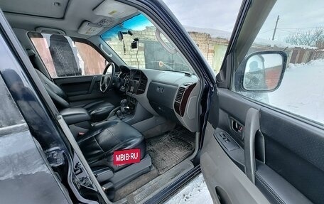 Mitsubishi Montero III, 2002 год, 1 000 000 рублей, 4 фотография