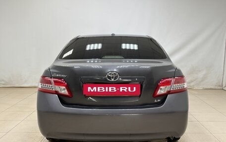 Toyota Camry, 2011 год, 1 350 000 рублей, 5 фотография