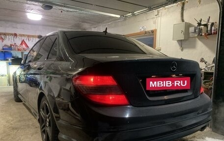 Mercedes-Benz C-Класс, 2008 год, 1 050 000 рублей, 6 фотография