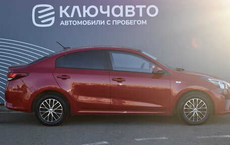 KIA Rio IV, 2020 год, 1 735 000 рублей, 3 фотография