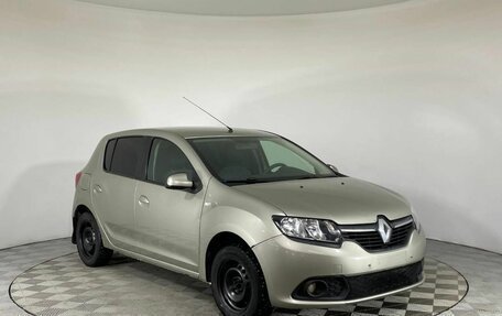 Renault Sandero II рестайлинг, 2017 год, 927 000 рублей, 3 фотография