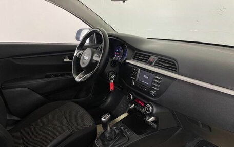 KIA Rio IV, 2017 год, 1 310 000 рублей, 18 фотография