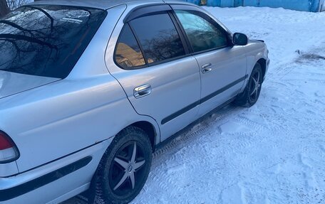 Nissan Sunny B15, 2001 год, 310 000 рублей, 2 фотография