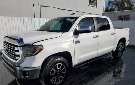 Toyota Tundra II, 2021 год, 5 000 000 рублей, 8 фотография