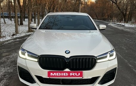 BMW 5 серия, 2020 год, 7 200 000 рублей, 2 фотография