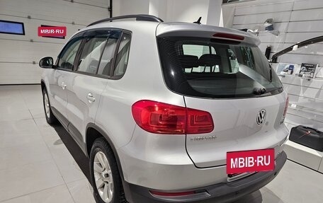 Volkswagen Tiguan I, 2012 год, 1 239 000 рублей, 6 фотография