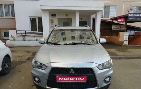 Mitsubishi Outlander III рестайлинг 3, 2010 год, 1 290 000 рублей, 1 фотография