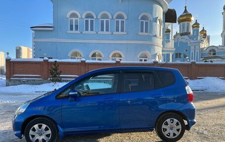 Honda Fit III, 2005 год, 560 000 рублей, 4 фотография