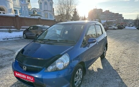 Honda Fit III, 2005 год, 560 000 рублей, 6 фотография