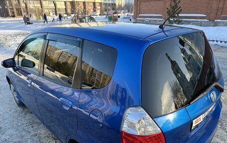 Honda Fit III, 2005 год, 560 000 рублей, 24 фотография