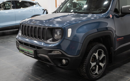 Jeep Renegade I рестайлинг, 2019 год, 2 650 000 рублей, 3 фотография