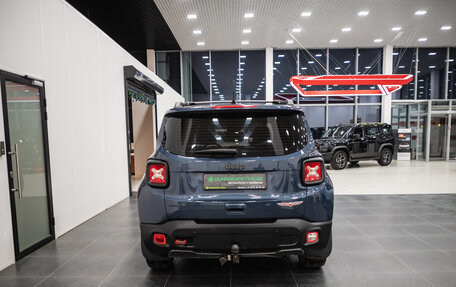 Jeep Renegade I рестайлинг, 2019 год, 2 650 000 рублей, 8 фотография