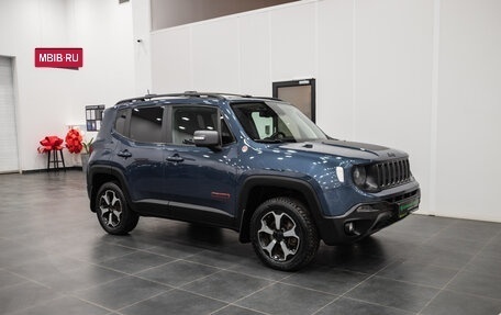 Jeep Renegade I рестайлинг, 2019 год, 2 650 000 рублей, 4 фотография