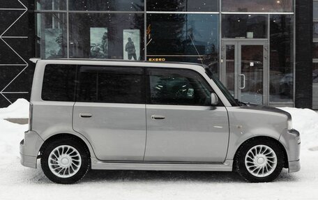 Toyota bB I рестайлинг, 2001 год, 600 000 рублей, 6 фотография