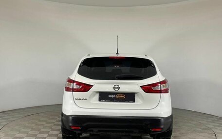 Nissan Qashqai, 2015 год, 1 549 000 рублей, 6 фотография