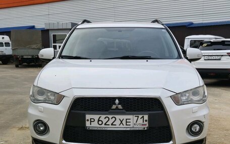 Mitsubishi Outlander III рестайлинг 3, 2011 год, 1 090 000 рублей, 3 фотография