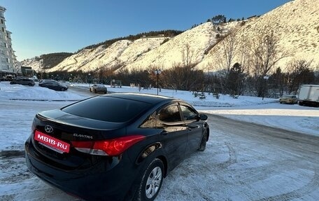 Hyundai Elantra V, 2012 год, 930 000 рублей, 8 фотография