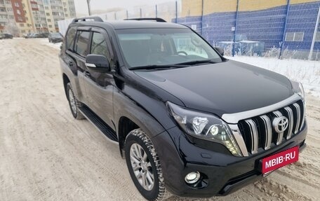 Toyota Land Cruiser Prado 150 рестайлинг 2, 2016 год, 4 550 000 рублей, 5 фотография