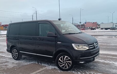 Volkswagen Caravelle T6 рестайлинг, 2019 год, 3 300 000 рублей, 2 фотография