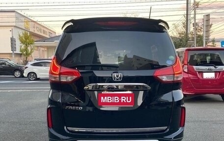 Honda Freed II, 2022 год, 1 350 000 рублей, 8 фотография